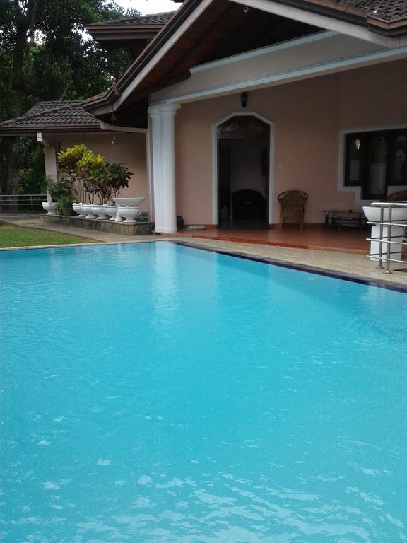Kandy View Garden Hotel Buitenkant foto