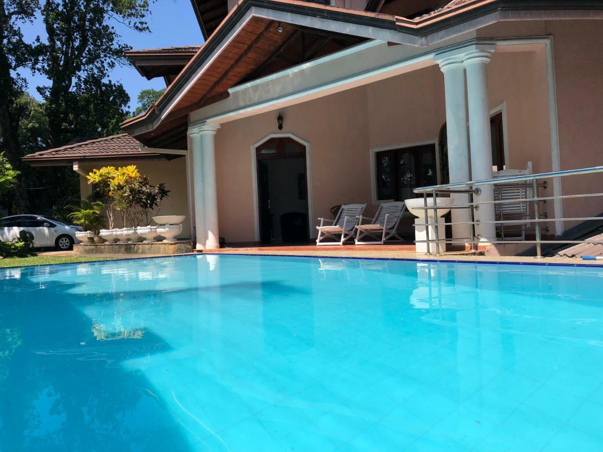 Kandy View Garden Hotel Buitenkant foto